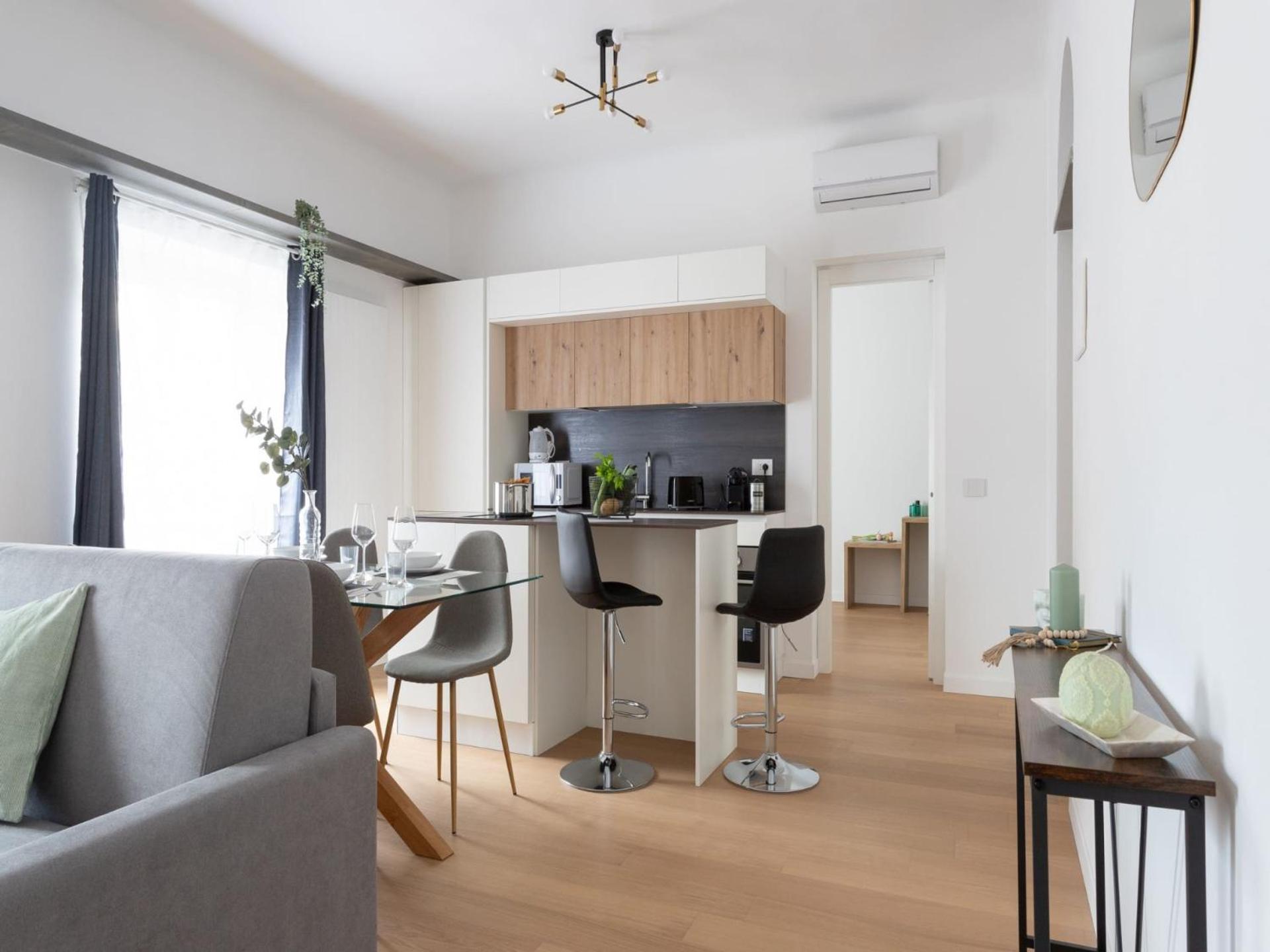 The Rent - Two-bedroom In Navigli Area Apartamento Milán